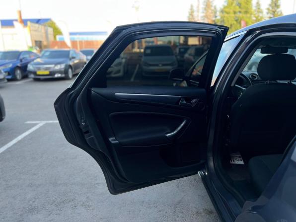 Ford Mondeo IV Рестайлинг с пробегом 2012 года, цена 900 000 рублей, 232233 км, седан, Автокод Объявления
