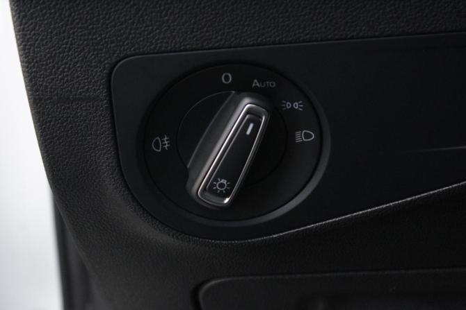 Volkswagen Tiguan II Рестайлинг с пробегом 2021 года, цена 2 895 000 рублей, 64706 км, внедорожник, Автокод Объявления