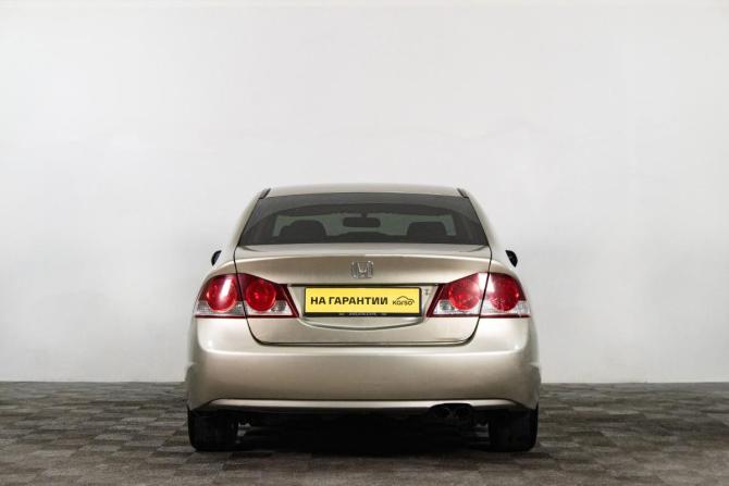 Honda Civic VIII с пробегом 2008 года, цена 599 000 рублей, 332000 км, седан, Автокод Объявления