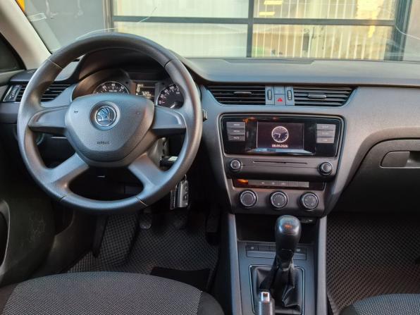 Skoda Octavia III (A7) с пробегом 2014 года, цена 980 000 рублей, 216099 км, лифтбек, Автокод Объявления