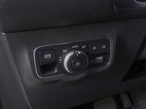 Mercedes-Benz GLB I (X247) с пробегом 2019 года, цена 3 280 000 рублей, 96188 км, внедорожник, Автокод Объявления