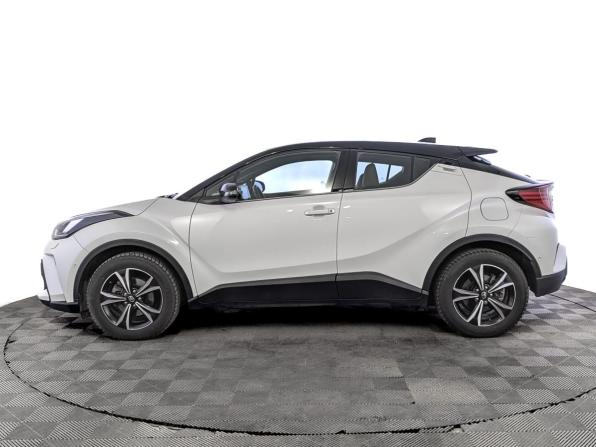 Toyota C-HR I Рестайлинг с пробегом 2021 года, цена 2 955 000 рублей, 47330 км, внедорожник, Автокод Объявления