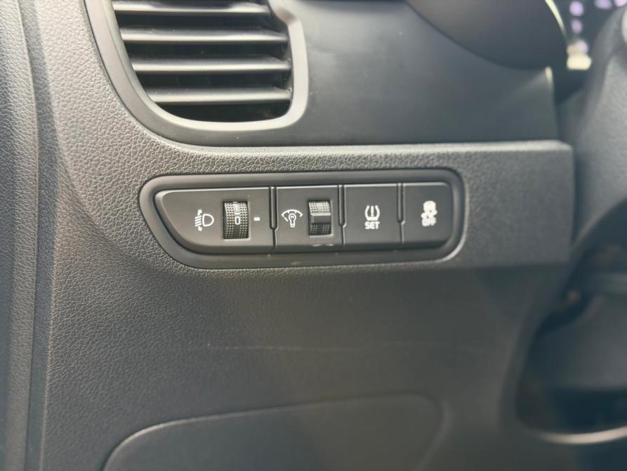 Kia Rio IV Великий Новгород  - изображение 10