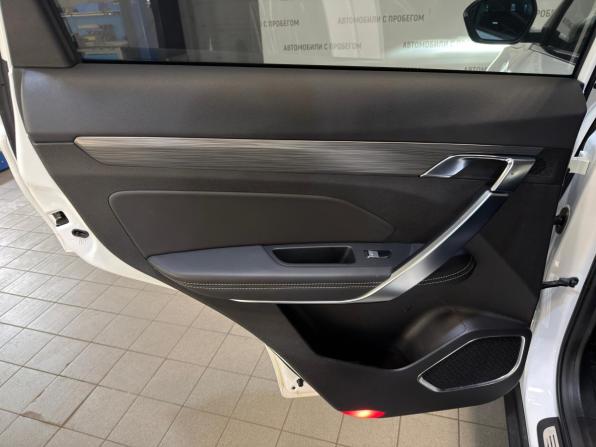 Geely Atlas Pro с пробегом 2022 года, цена 1 899 000 рублей, 72000 км, внедорожник, Автокод Объявления