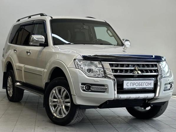 Mitsubishi Pajero IV Рестайлинг 2 с пробегом 2019 года, цена 3 785 000 рублей, 124027 км, внедорожник, Автокод Объявления