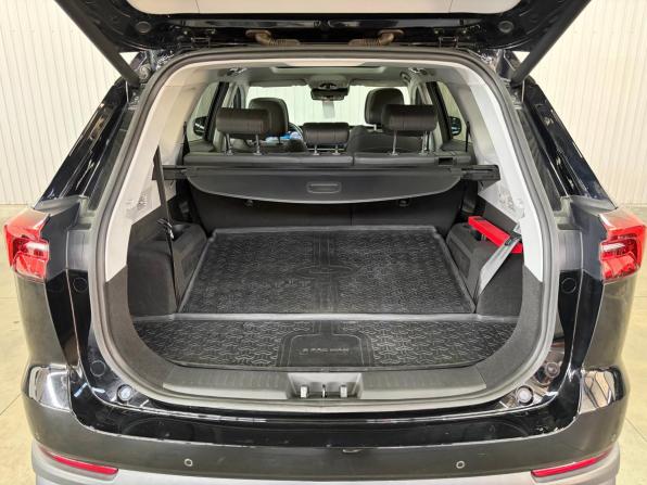 Chery Tiggo 8 Pro Max I Рестайлинг с пробегом 2023 года, цена 2 397 000 рублей, 28200 км, внедорожник, Автокод Объявления