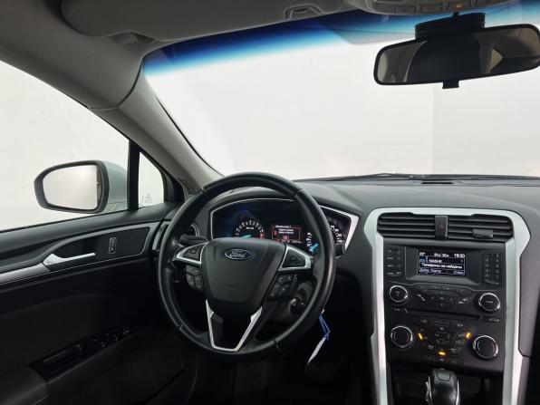 Ford Mondeo V с пробегом 2015 года, цена 1 190 000 рублей, 247070 км, седан, Автокод Объявления