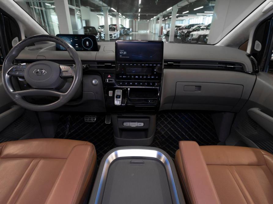 Hyundai Staria I Москва  - изображение 8