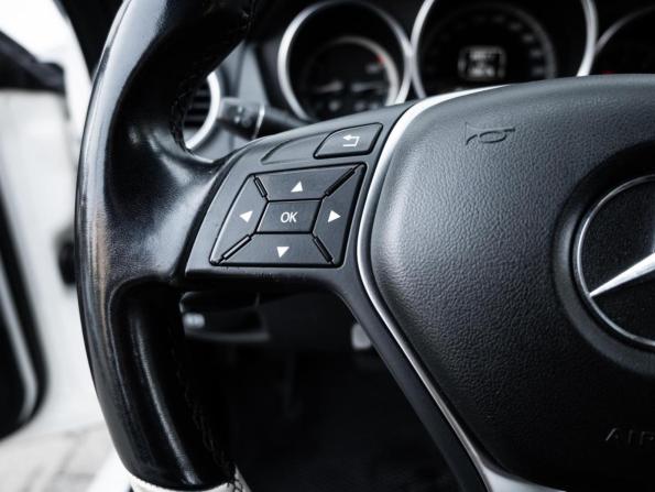 Mercedes-Benz C-Класс III (W204) Рестайлинг с пробегом 2011 года, цена 1 425 000 рублей, 138176 км, седан, Автокод Объявления