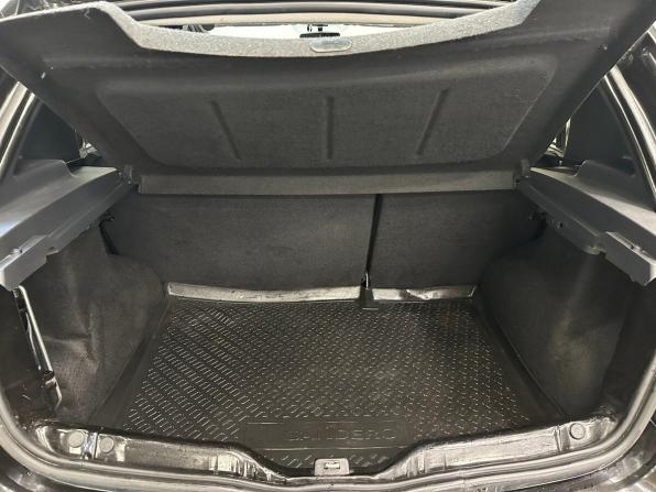 Renault Sandero I с пробегом 2013 года, цена 570 000 рублей, 124748 км, хэтчбек, Автокод Объявления