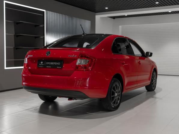 Skoda Rapid I с пробегом 2017 года, цена 1 100 000 рублей, 77628 км, лифтбек, Автокод Объявления