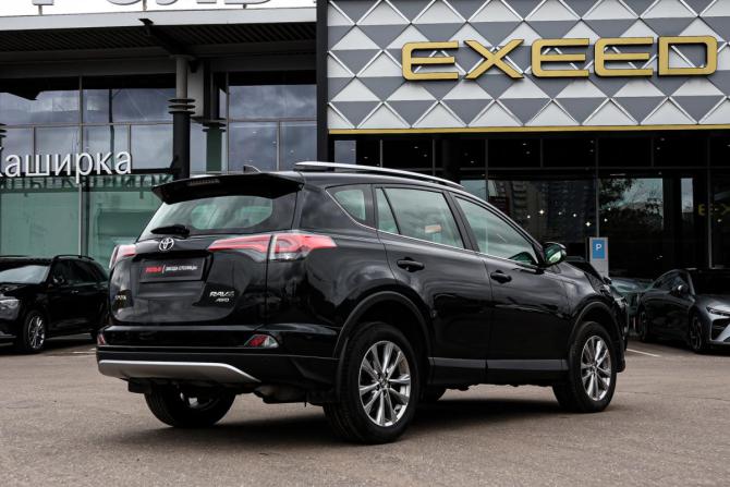 Toyota RAV4 IV (XA40) Рестайлинг с пробегом 2015 года, цена 2 499 000 рублей, 117481 км, внедорожник, Автокод Объявления