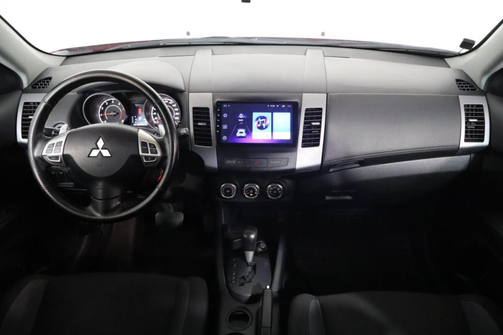 Mitsubishi Outlander II Рестайлинг Санкт-Петербург  - изображение 10