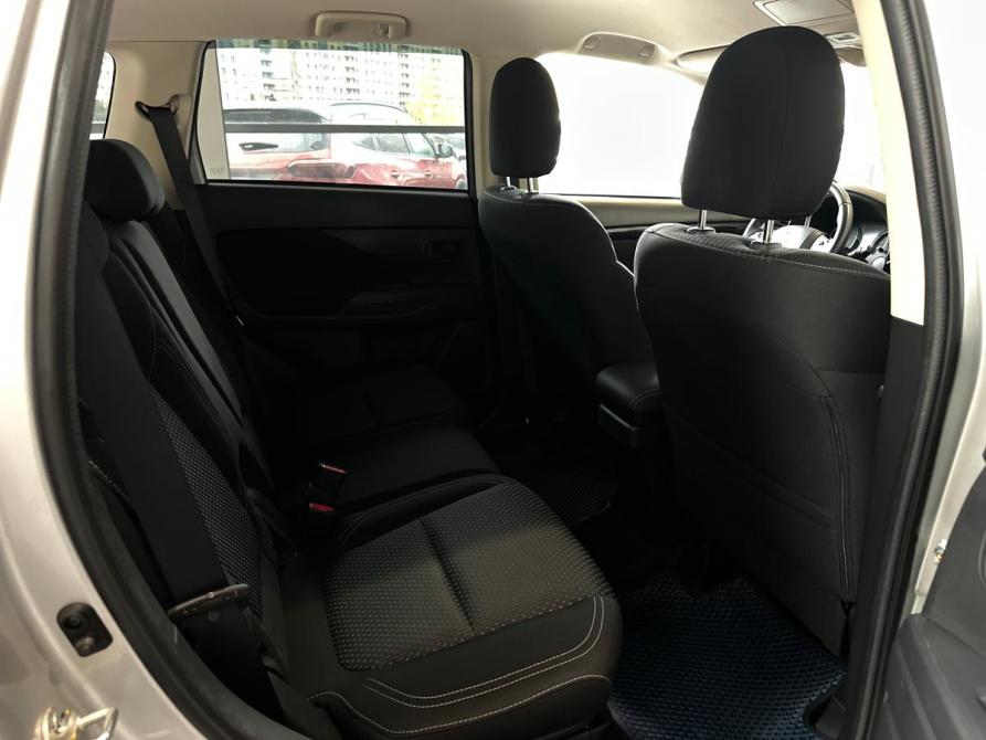 Mitsubishi Outlander III Рестайлинг 3 Санкт-Петербург  - изображение 33