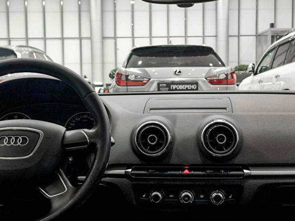 Audi A3 III (8V) с пробегом 2013 года, цена 1 030 000 рублей, 187000 км, седан, Автокод Объявления