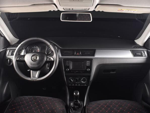 Skoda Rapid I Рестайлинг с пробегом 2017 года, цена 1 049 995 рублей, 139968 км, лифтбек, Автокод Объявления