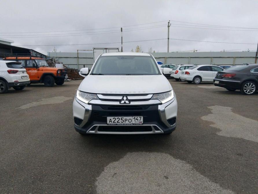 Mitsubishi Outlander III Рестайлинг 2 Пермь  - изображение 3