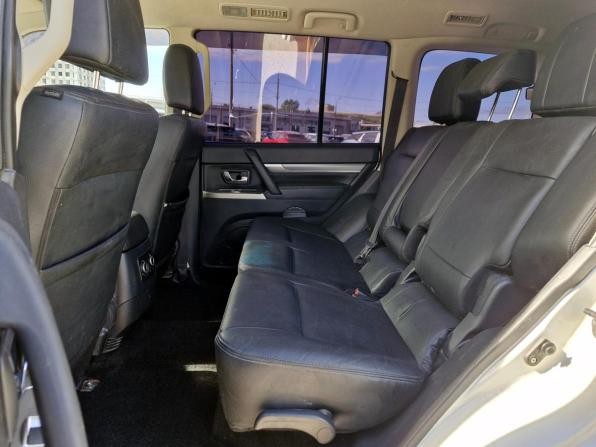 Mitsubishi Pajero IV Рестайлинг 2 с пробегом 2014 года, цена 2 899 000 рублей, 93926 км, внедорожник, Автокод Объявления