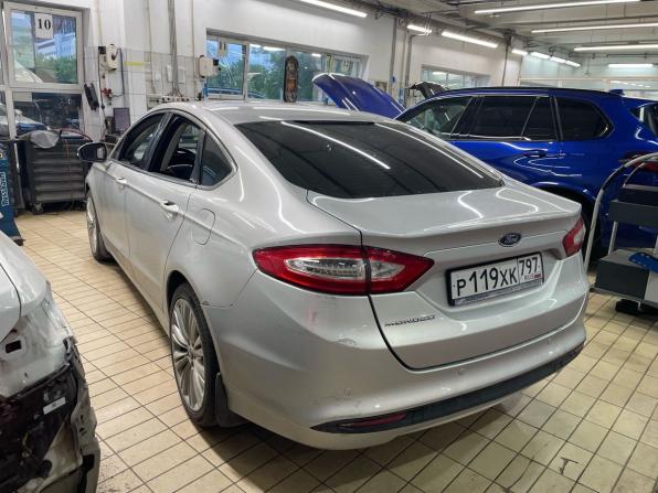 Ford Mondeo V с пробегом 2015 года, цена 1 190 000 рублей, 247070 км, седан, Автокод Объявления