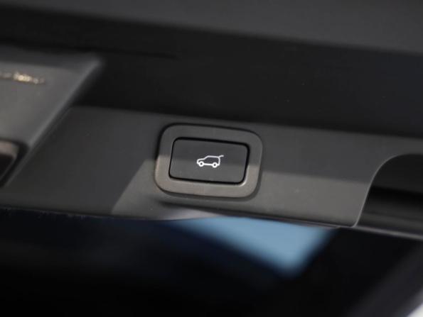 Land Rover Range Rover Sport II с пробегом 2015 года, цена 2 749 000 рублей, 153194 км, внедорожник, Автокод Объявления