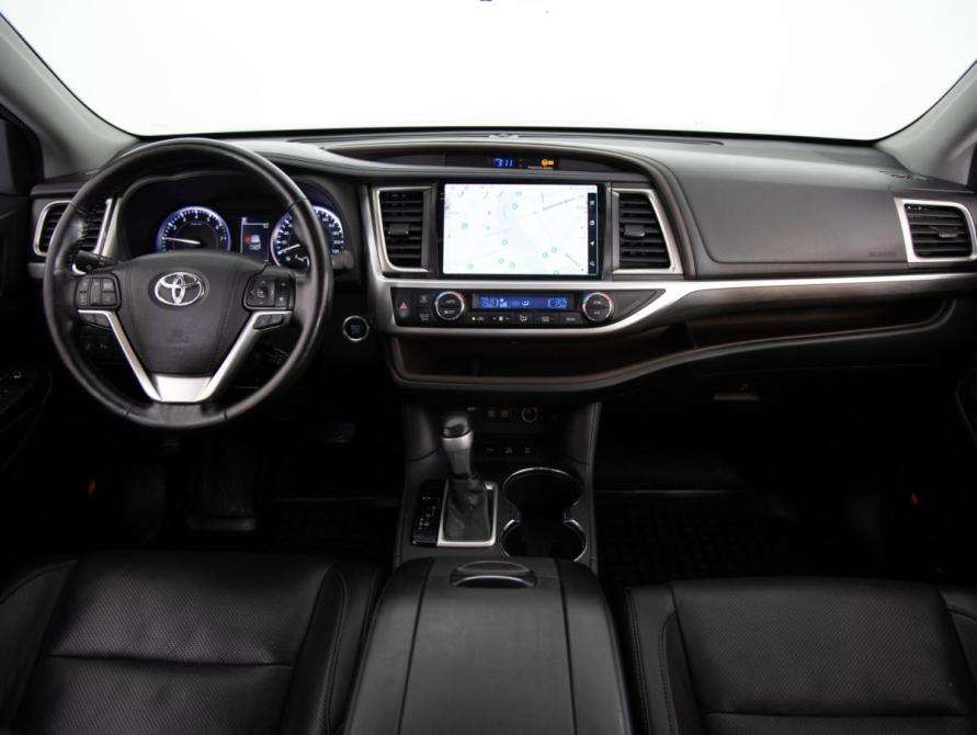 Toyota Highlander III (XU50) Рестайлинг Санкт-Петербург  - изображение 10