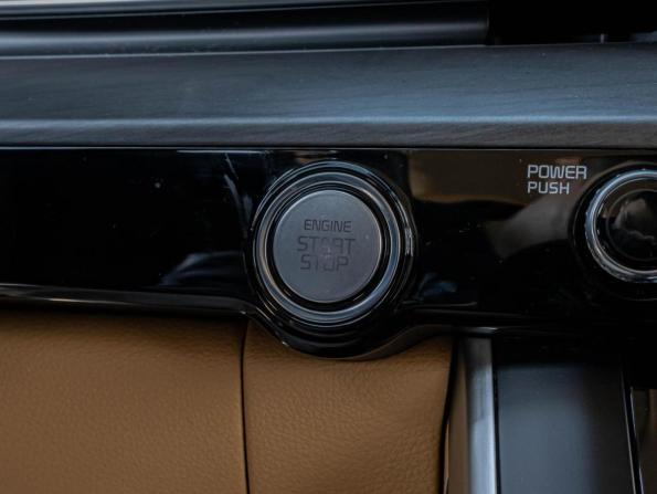 Kia Carnival IV с пробегом 2021 года, цена 3 990 000 рублей, 64696 км, минивэн, Автокод Объявления