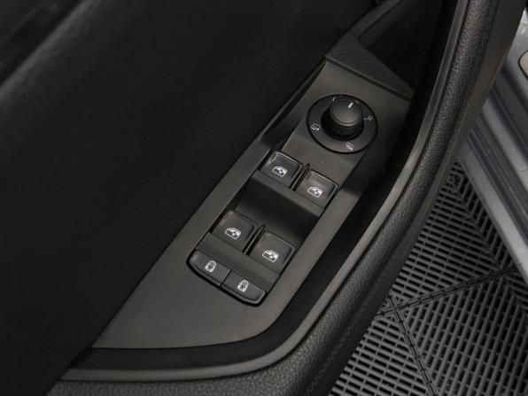 Skoda Superb III Рестайлинг с пробегом 2021 года, цена 2 489 000 рублей, 161797 км, лифтбек, Автокод Объявления