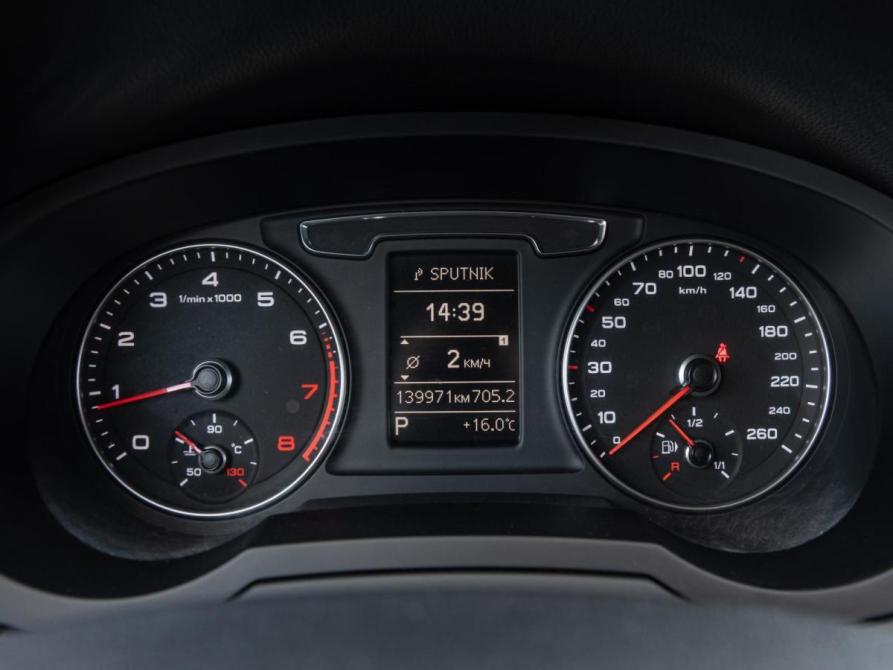 Audi Q3 I (8U) Рестайлинг Волгоград  - изображение 18