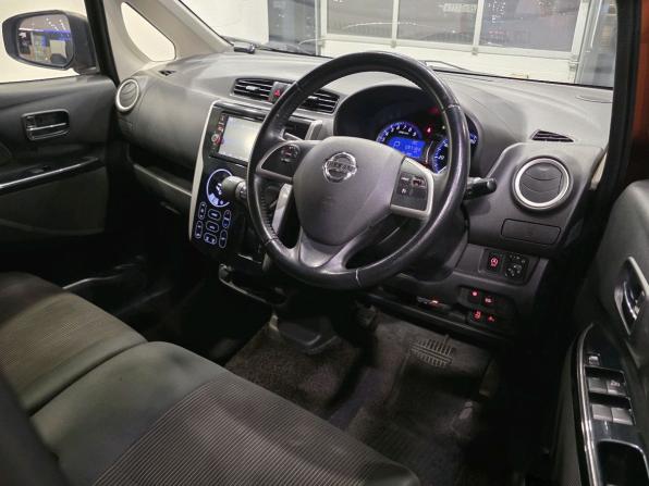 Nissan Dayz I Рестайлинг с пробегом 2018 года, цена 630 000 рублей, 97182 км, хэтчбек, Автокод Объявления