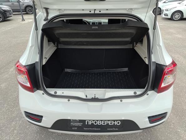 Renault Sandero II Рестайлинг с пробегом 2019 года, цена 770 000 рублей, 241148 км, хэтчбек, Автокод Объявления