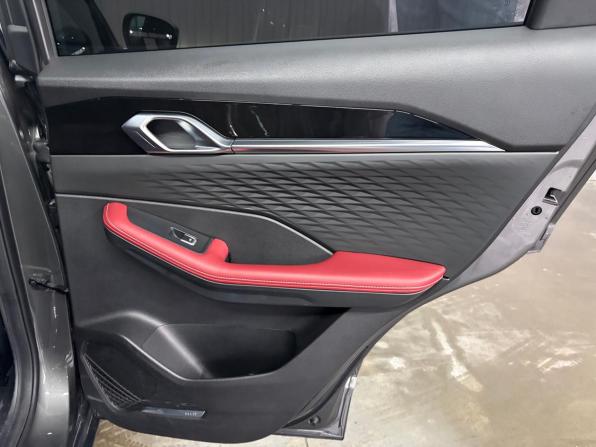 Geely Coolray I Рестайлинг с пробегом 2024 года, цена 2 280 000 рублей, 12000 км, внедорожник, Автокод Объявления