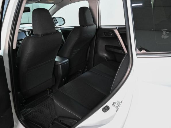 Toyota RAV4 IV (XA40) Рестайлинг с пробегом 2018 года, цена 2 478 000 рублей, 167495 км, внедорожник, Автокод Объявления