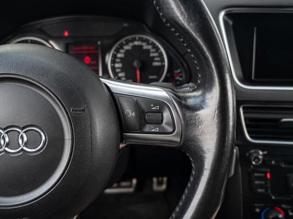 Audi Q5 I (8R) с пробегом 2009 года, цена 1 199 000 рублей, 286644 км, внедорожник, Автокод Объявления