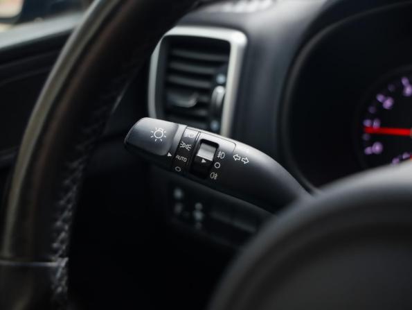 Kia Sportage IV Рестайлинг с пробегом 2021 года, цена 2 429 000 рублей, 45484 км, внедорожник, Автокод Объявления