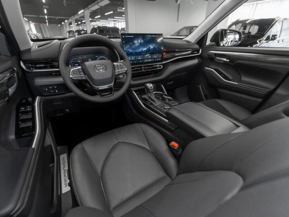 Toyota Highlander IV (XU70) с пробегом 2026 года, цена 5 650 000 рублей, 50 км, внедорожник, Автокод Объявления
