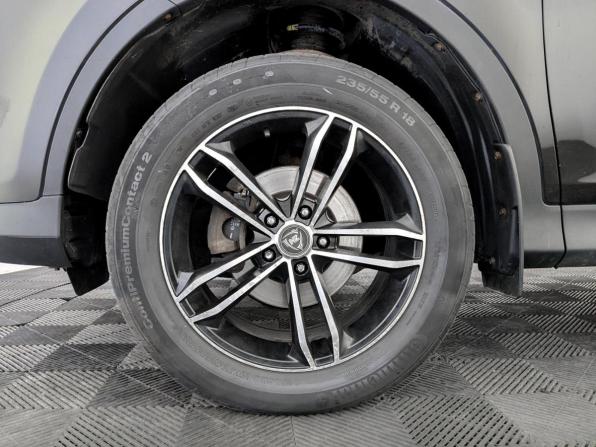 Toyota RAV4 IV (XA40) с пробегом 2014 года, цена 1 770 000 рублей, 211325 км, внедорожник, Автокод Объявления