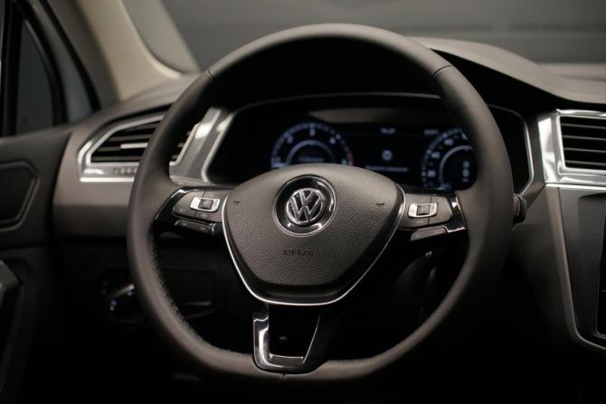 Volkswagen Tiguan II с пробегом 2018 года, цена 2 750 000 рублей, 164585 км, внедорожник, Автокод Объявления