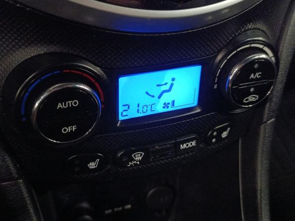 Hyundai Solaris I с пробегом 2012 года, цена 770 000 рублей, 75700 км, хэтчбек, Автокод Объявления