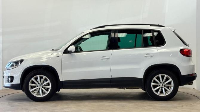 Volkswagen Tiguan I Рестайлинг с пробегом 2016 года, цена 1 540 000 рублей, 107248 км, внедорожник, Автокод Объявления