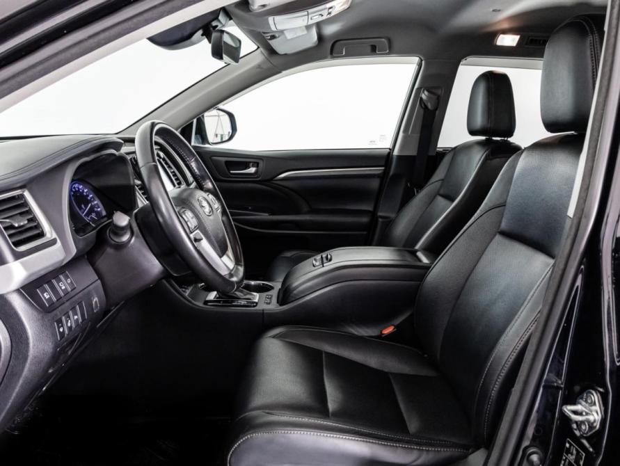 Toyota Highlander III (XU50) Рестайлинг Санкт-Петербург  - изображение 25