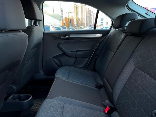 Volkswagen Polo VI с пробегом 2022 года, цена 1 749 300 рублей, 82526 км, лифтбек, Автокод Объявления