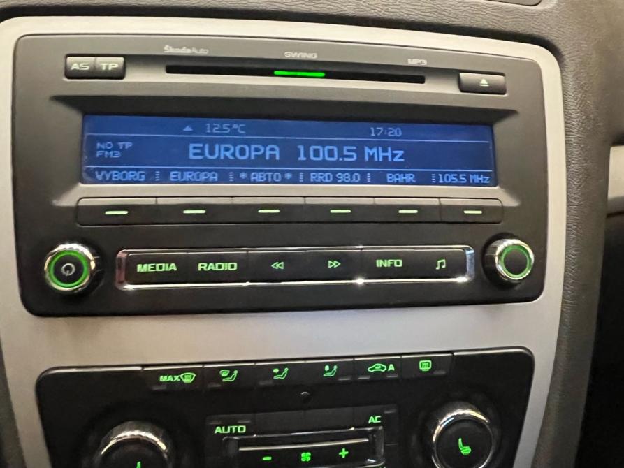 Skoda Octavia II (A5) Рестайлинг Санкт-Петербург  - изображение 8