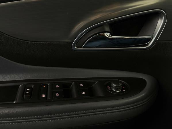 Opel Mokka I с пробегом 2013 года, цена 1 195 000 рублей, 128529 км, внедорожник, Автокод Объявления