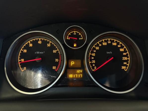 Opel Astra H Рестайлинг с пробегом 2010 года, цена 660 000 рублей, 181000 км, хэтчбек, Автокод Объявления