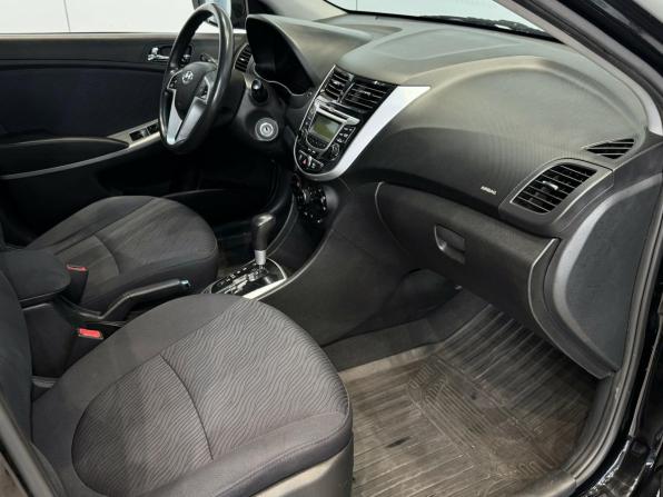 Hyundai Solaris I с пробегом 2011 года, цена 885 000 рублей, 68497 км, седан, Автокод Объявления