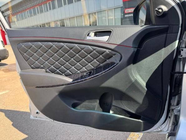 Hyundai Solaris I с пробегом 2012 года, цена 946 000 рублей, 168298 км, седан, Автокод Объявления