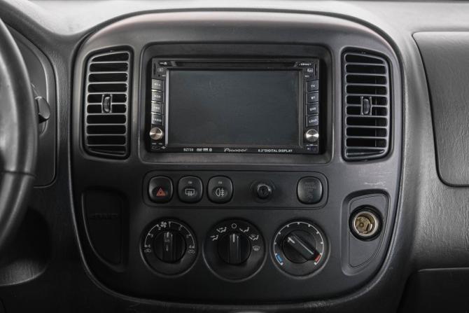 Ford Maverick III с пробегом 2005 года, цена 579 000 рублей, 226494 км, внедорожник, Автокод Объявления