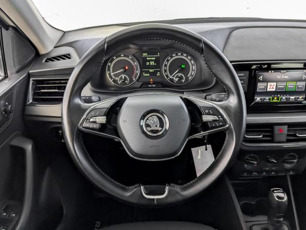 Skoda Rapid II с пробегом 2021 года, цена 1 335 000 рублей, 143545 км, лифтбек, Автокод Объявления