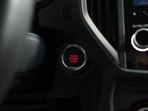 Subaru XV II с пробегом 2019 года, цена 2 239 000 рублей, 140540 км, внедорожник, Автокод Объявления