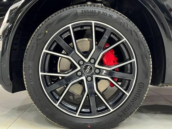 Новый Audi Q5 II (FY) Рестайлинг 2025 года, цена 5 599 000 рублей, внедорожник, Автокод Объявления